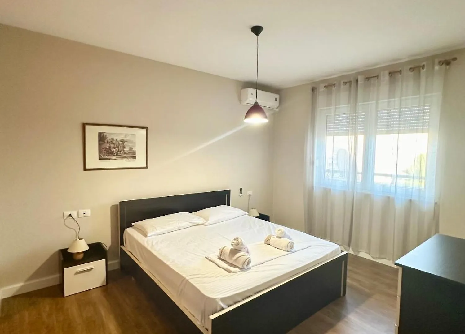Kk Apartment Air Albania-Centrally Located Tirana