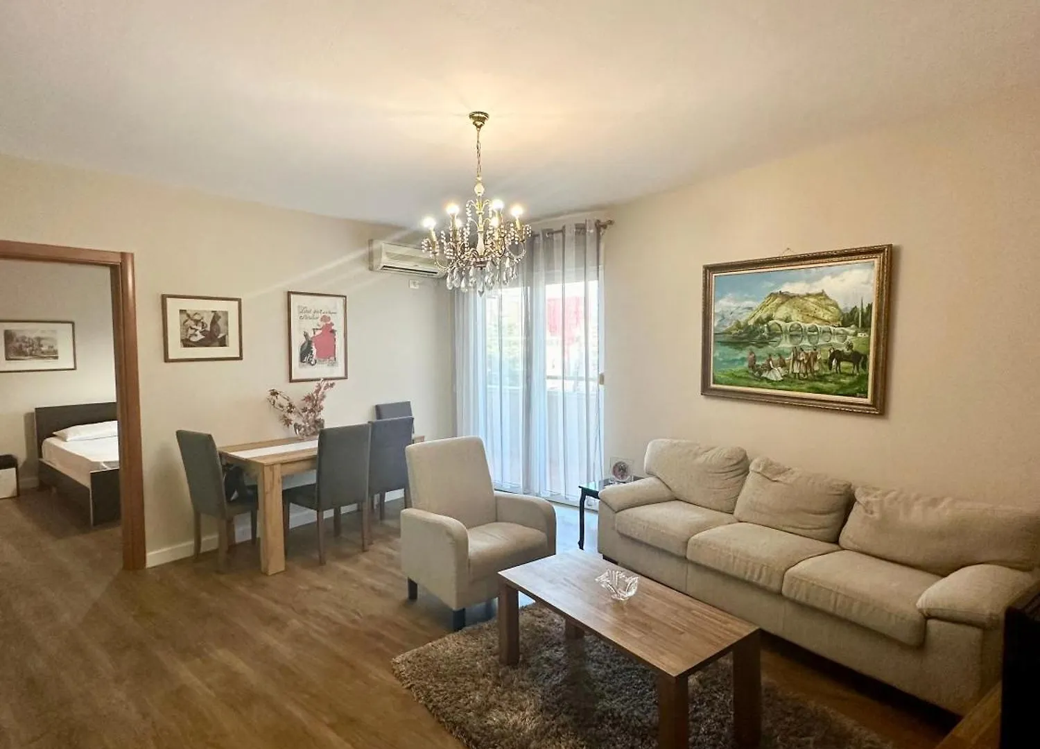Kk Apartment Air Albania-Centrally Located Tirana Albania