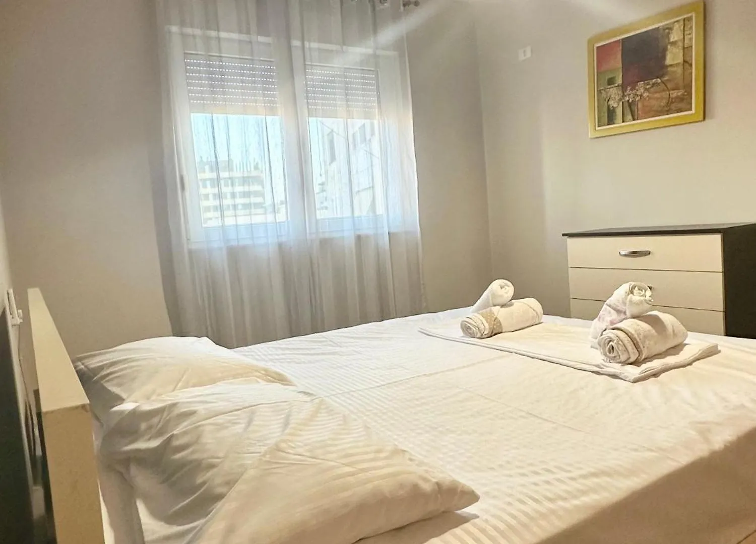 Kk Apartment Air Albania-Centrally Located Tirana Albania